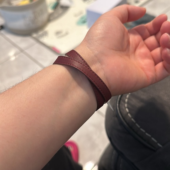 COACH Wrap bracelet ( double wrap ) - Picture 2 of 4